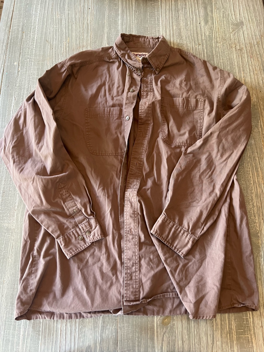 Wrangler Men's Long-Sleeve Button-Up Shirt in Brown